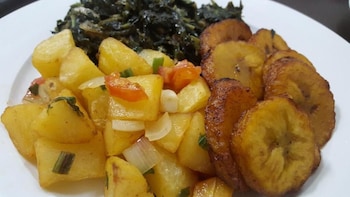 roots cafe negril