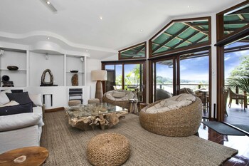 Cape Byron Retreat,Brooklet>>Ballina,4 star