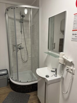 room pauli
