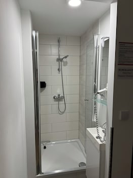 room pauli