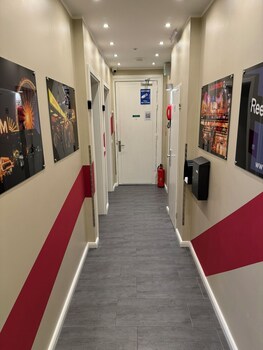 room pauli