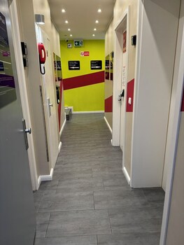 room pauli