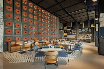 aloft xiamen xiangan