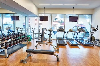 exclusive stays mainpoint