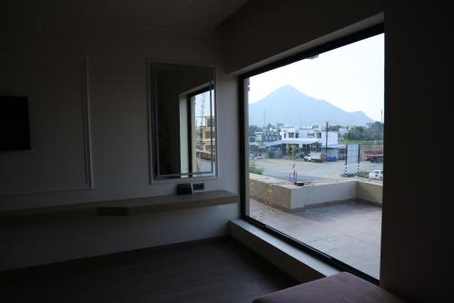 vseven hotels