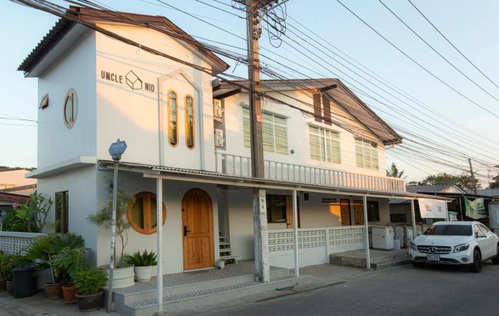 uncle nid hostel