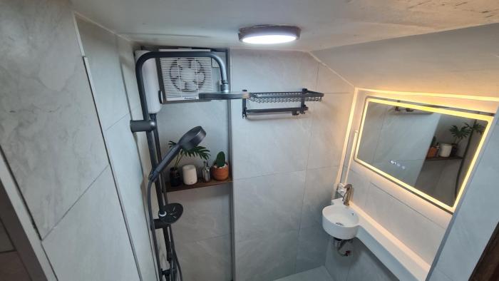 uncle nid hostel