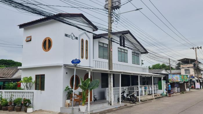 uncle nid hostel