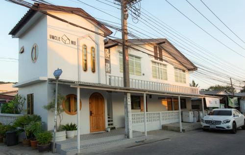 uncle nid hostel