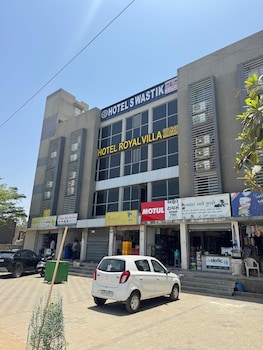 Swastik Hotel,,3 star