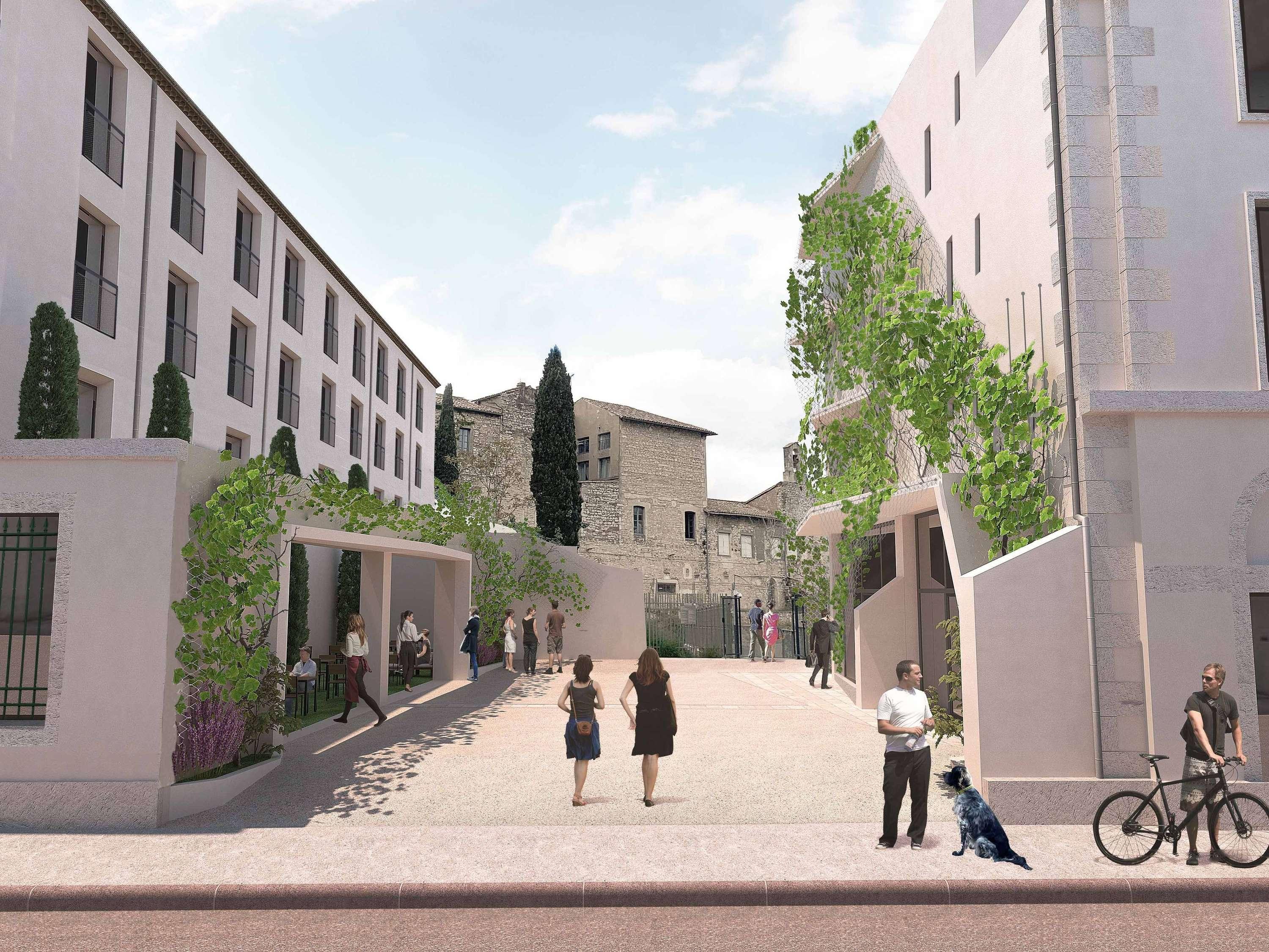 mercure nimes centre arenes ouverture juillet 2026