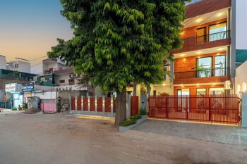alaya stays ramalaya room with balcony