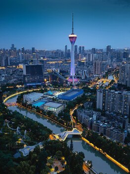 funtown hotel chengdu chunxi road