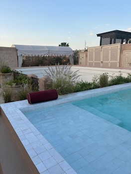 riad anaqa