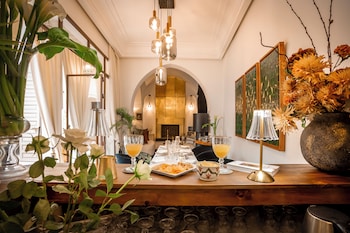 riad anaqa