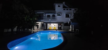 Karaikal Home Stay,,2 star