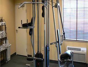 candlewood suites portland airport by ihg