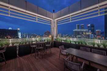 aspera high altitude garden panoramic