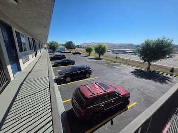 studio 6 elko nv