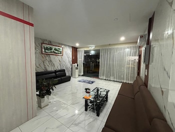 collection o near sunway karnival mall formerly rest haven