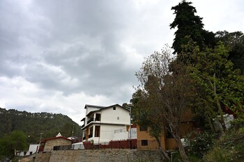 valley view retreat stays