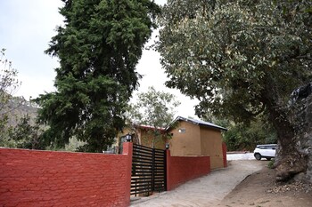 valley view retreat stays