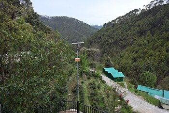 valley view retreat stays