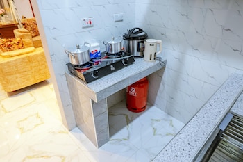 Cozy Core Apartment,,4 star