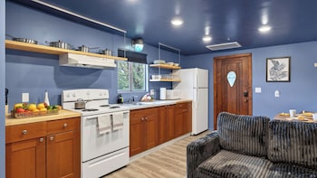 canyon drift by avantstay sedona stay balcony near trails dining red rock views
