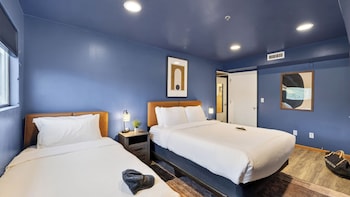 canyon drift by avantstay sedona stay balcony near trails dining red rock views