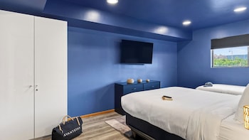 canyon drift by avantstay sedona stay balcony near trails dining red rock views