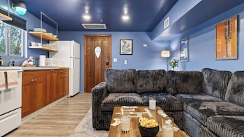 canyon drift by avantstay sedona stay balcony near trails dining red rock views