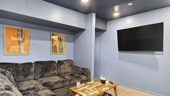 canyon drift by avantstay sedona stay balcony near trails dining red rock views