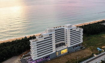 Gangneung Top Ocean,,2 star