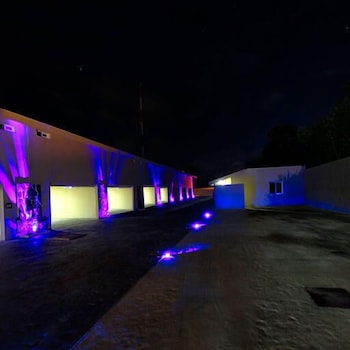 sensaciones motel boutique adults only