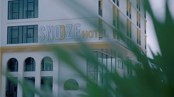 Snooze Hotel Amata,,2 star
