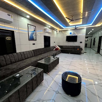 Hotel White Palace,,3 star