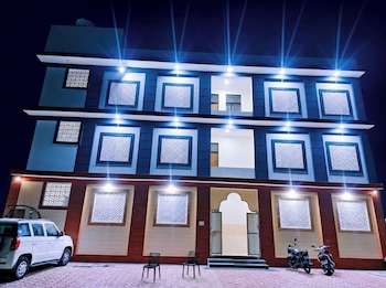 hotel shree gopal dham