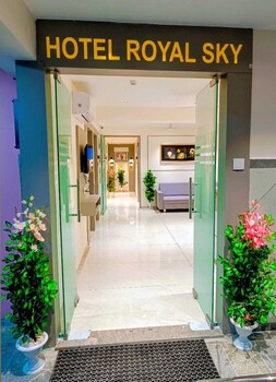 hotel royal sky