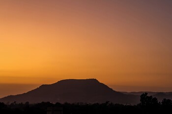 moustache hostel lonavala