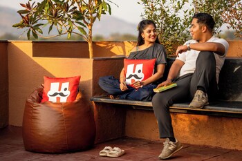 moustache hostel lonavala