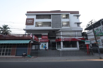 classique inn near padmanabhaswamy temple