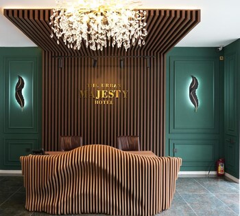 Urban Majesty Hotel,,2 star
