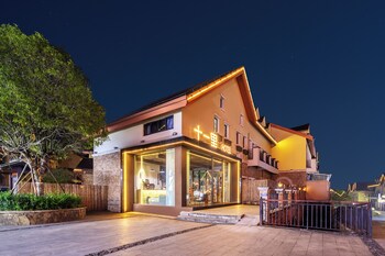 shoyiri la hotel fairy mountain center