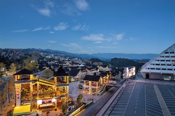 shoyiri la hotel fairy mountain center