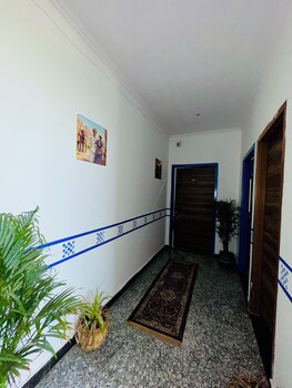 hotel radha ratan inn