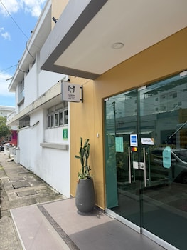 lhm hotel
