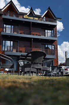 Hotel Mustard Inn Pahalgam,,3 star