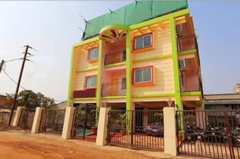 hotel grand paradise puri