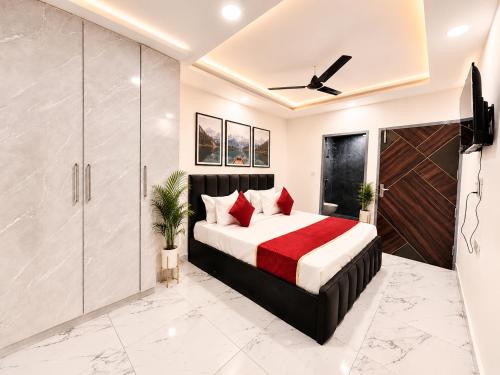 mauryan signature hotel nhpc metro